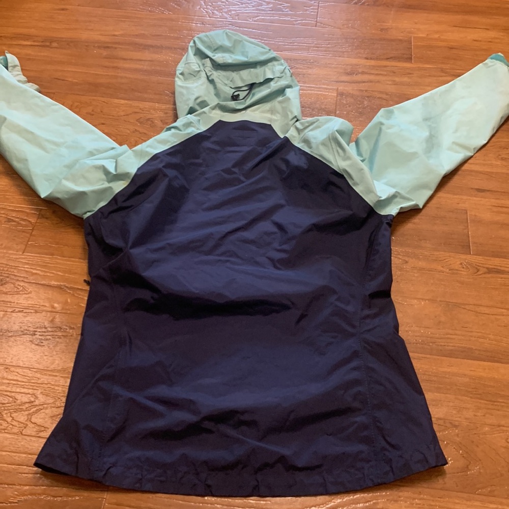 Patagonia H2no Hooded Rain Jacket - Picture 10 of 12
